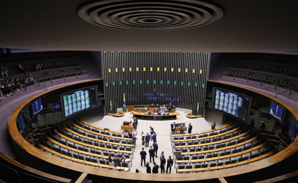 Eleições 2026: Entenda a Cláusula de Desempenho e Seus Efeitos na Disputa Eleitoral Eleições 2026: Entenda a Cláusula de Desempenho e Seus Efeitos na Disputa Eleitoral