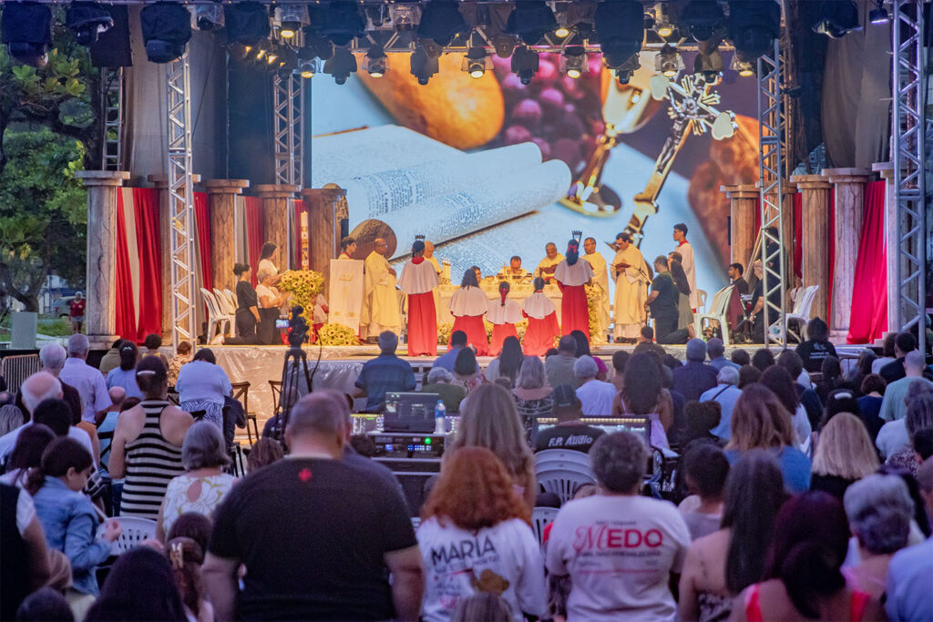 Emoção e Reflexão Marcam a Última Apresentação do Auto da Paixão de Cristo em Macaé