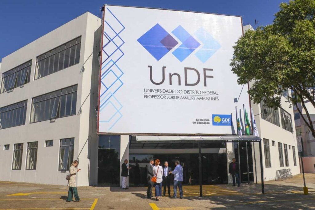 Governadora Celina Leão Anuncia Mudança na Reitoria da UnDF