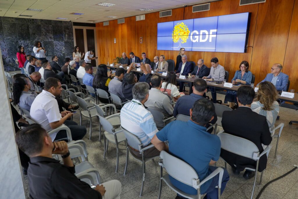 Governadora Celina Leão Lança Iniciativa para Valorizar Produtos Locais no DF