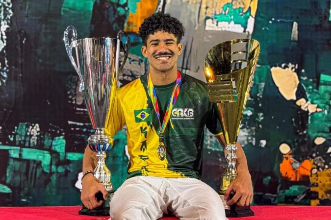 Gustavo Nazário: Bicampeão Mundial de Karatê e Inspiração em sua Cidade Gustavo Nazário: Bicampeão Mundial de Karatê e Inspiração em sua Cidade