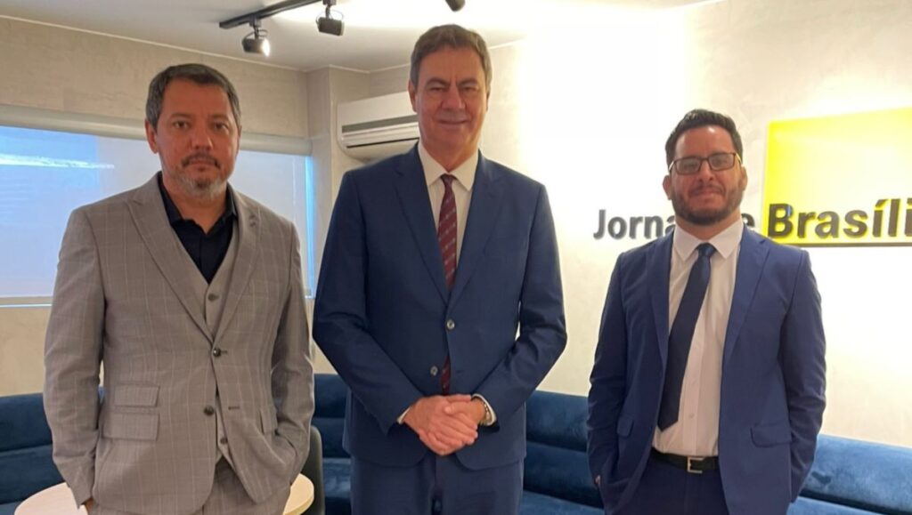 Jornal de Brasília Recebe Visitas de Lideranças Políticas e Empresariais Jornal de Brasília Recebe Visitas de Lideranças Políticas e Empresariais