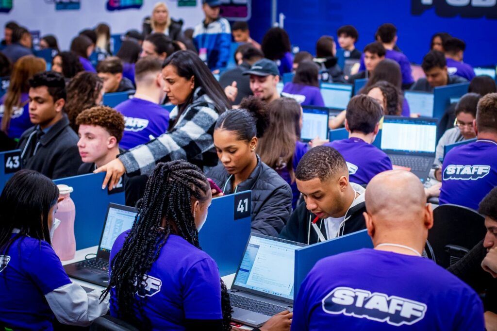 Mais de 600 Oportunidades de Estágio e Aprendizagem para Jovens no DF