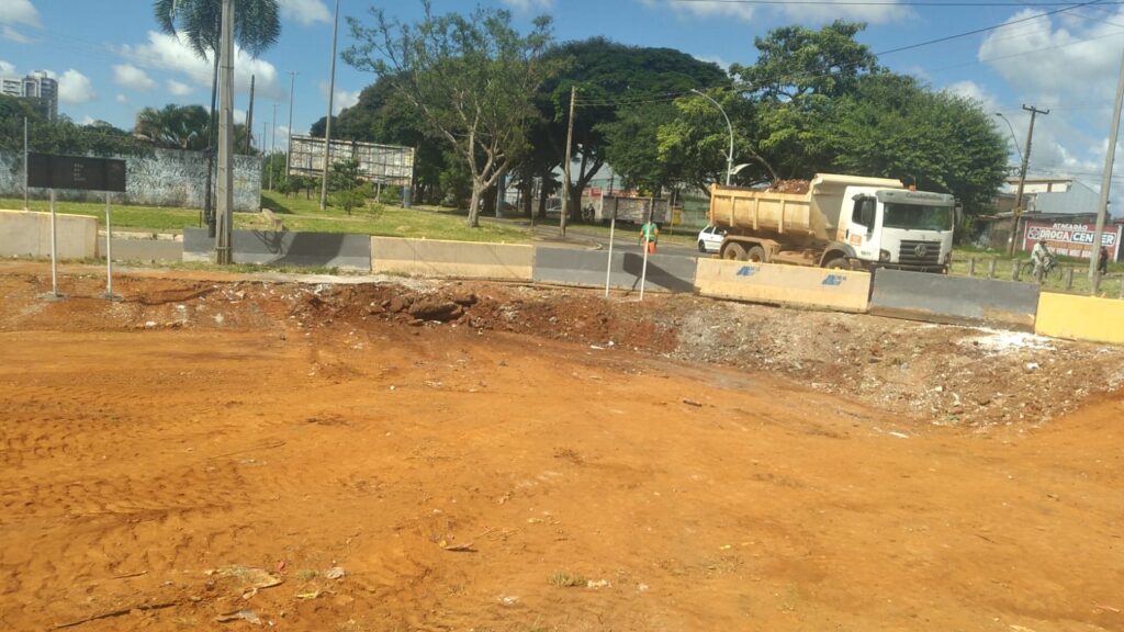 Mutirão de Limpeza em Ceilândia: Ação Combate Descarte Irregular e Melhora a Cidade