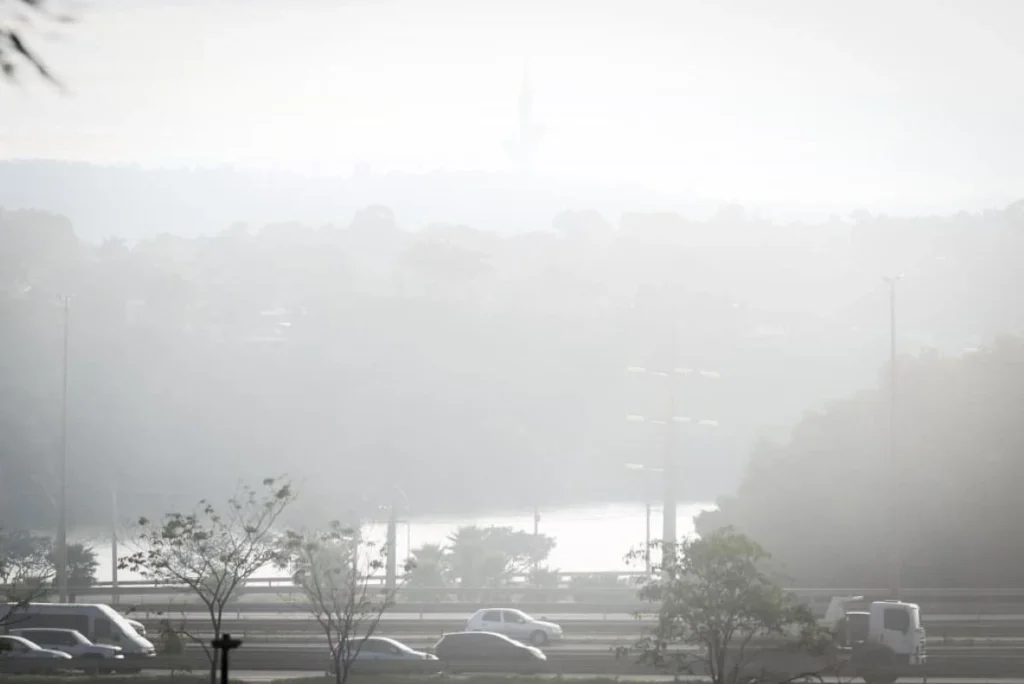 Neblina Cobre Brasília em Manhã de Sexta-feira: Veja as Imagens Neblina Cobre Brasília em Manhã de Sexta-feira: Veja as Imagens
