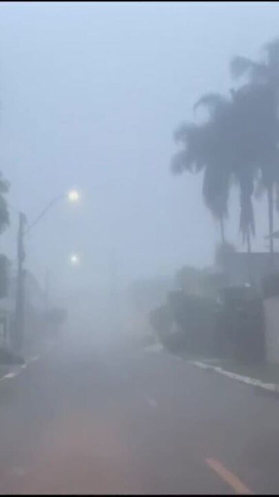 Neblina Intensa Afeta Visibilidade de Motoristas no DF; Confira os Vídeos