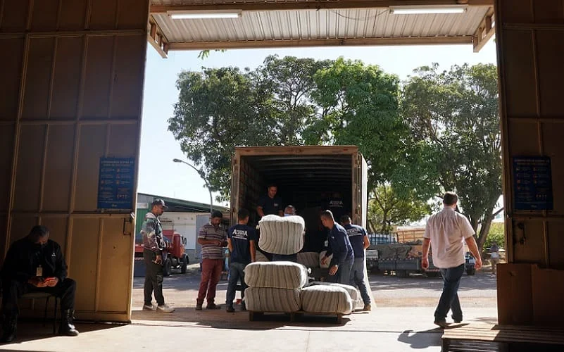 Operação Páscoa: R$ 7,37 Milhões em Mercadorias Irregulares Apreendidas no DF Operação Páscoa: R$ 7,37 Milhões em Mercadorias Irregulares Apreendidas no DF