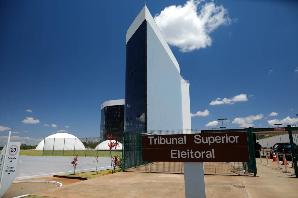 PT Solicita Ação do TSE Contra o TikTok por Conteúdo de Violência Política