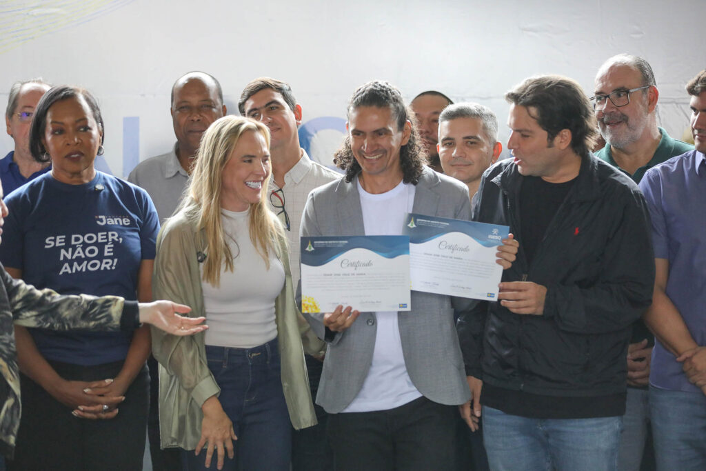 QualificaDF Móvel Certifica 580 Profissionais e Transforma Vidas no DF QualificaDF Móvel Certifica 580 Profissionais e Transforma Vidas no DF