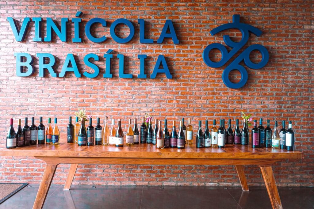 Vinícola Brasília: Símbolo do Vinho e da Cultura Local com Rótulos Premiados