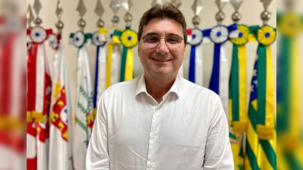 João Tatagiba anuncia pré-candidatura a deputado federal João Tatagiba anuncia pré-candidatura a deputado federal