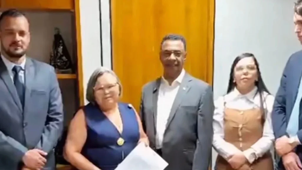 Lucinha da Saúde assegura investimentos essenciais para a saúde de Mari em Brasília Lucinha da Saúde assegura investimentos essenciais para a saúde de Mari em Brasília