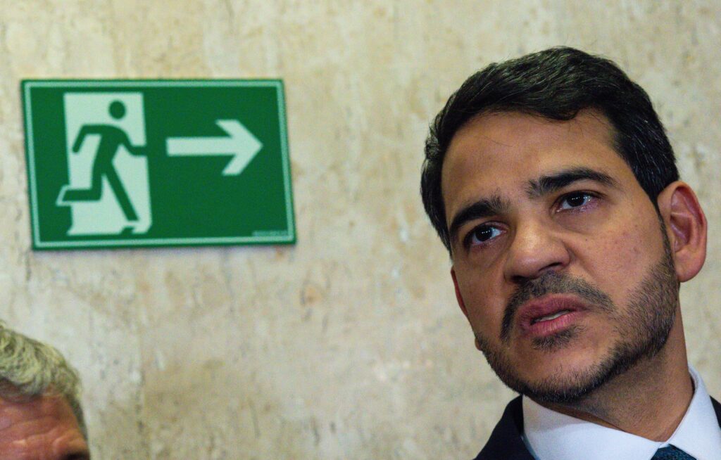 Crise no Planalto: Traições e Reações à Derrota de Jorge Messias na Indicação ao STF