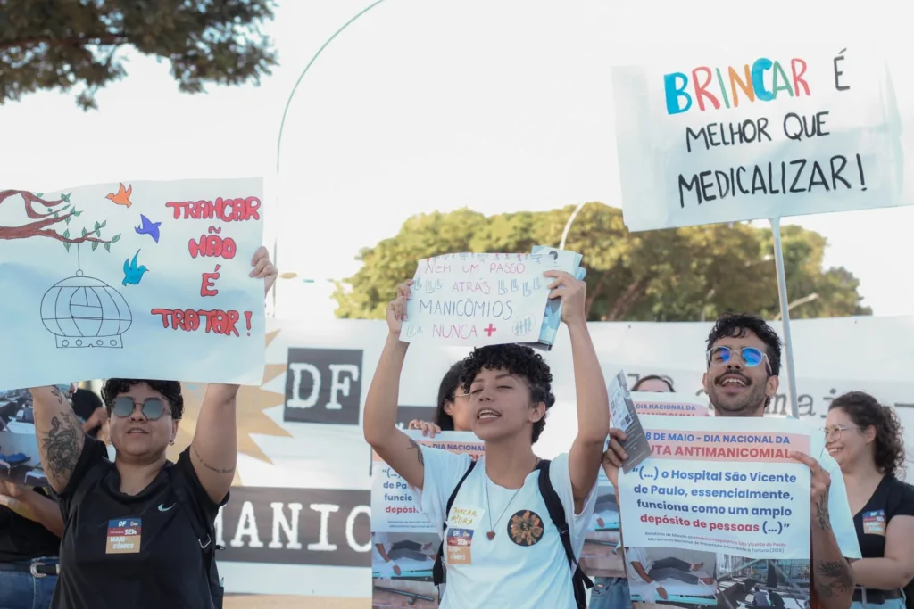 Dia da Luta Antimanicomial: Ato em Defesa do Cuidado em Liberdade no DF