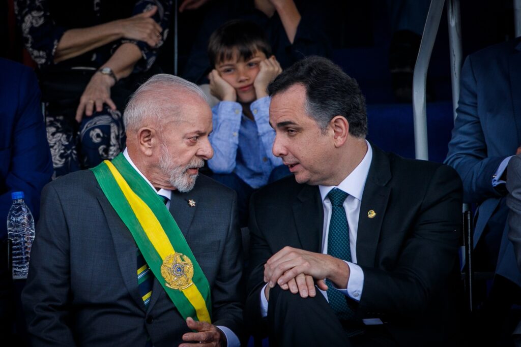 Dificuldades de Lula em Minas: Resistência de Pacheco e Impasses no PT
