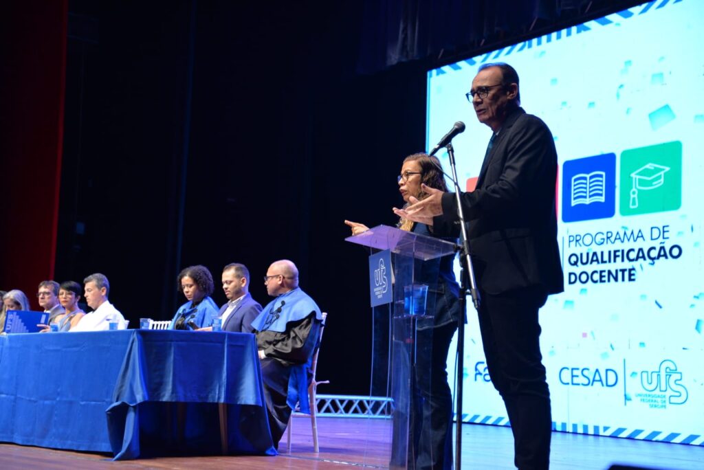 Educação em Sergipe: 274 Professores Concluem Novas Licenciaturas em Cerimônia Especial