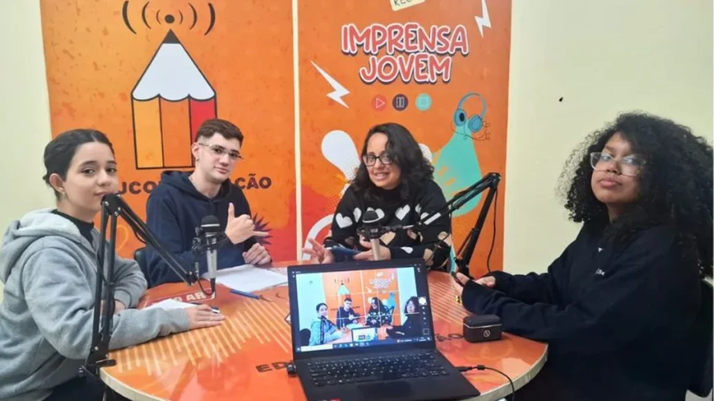 Programa Imprensa Jovem é destaque em seminário do MEC sobre Educação Integral em Brasília Programa Imprensa Jovem é destaque em seminário do MEC sobre Educação Integral em Brasília