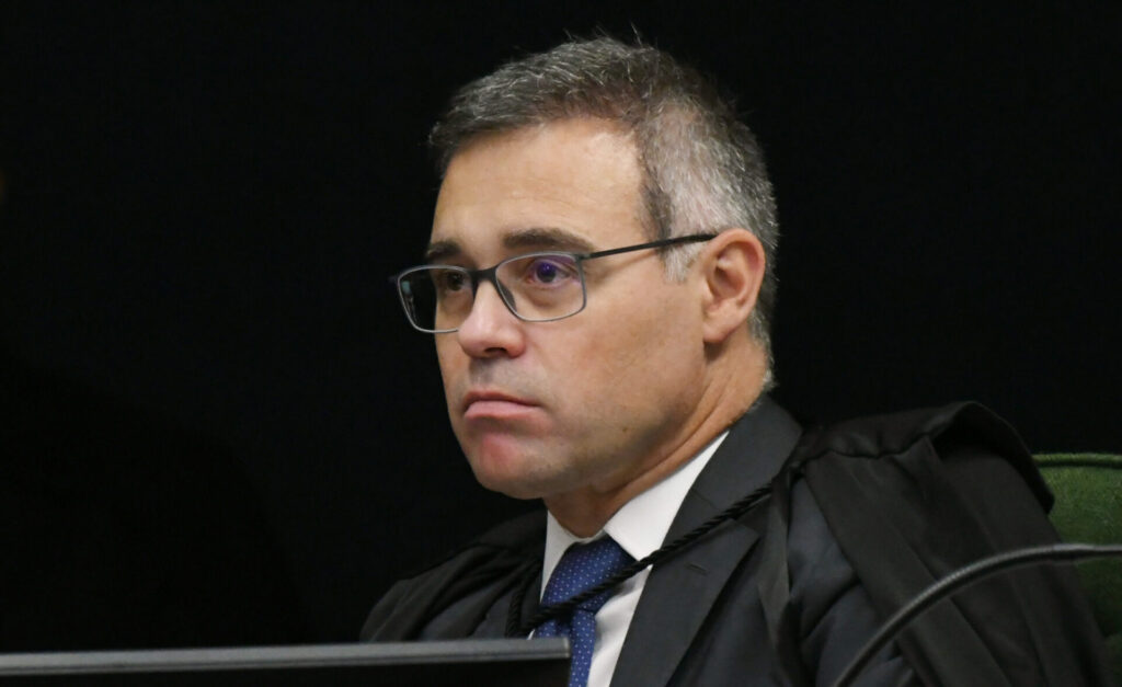 Mendonça Afirma que Não Teve Acesso à Proposta de Delação de Vorcaro