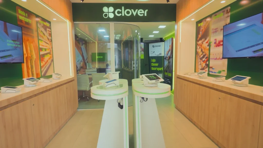 Modelo de franquia da Fiserv une experiência e tecnologia para transformar o varejo brasileiro