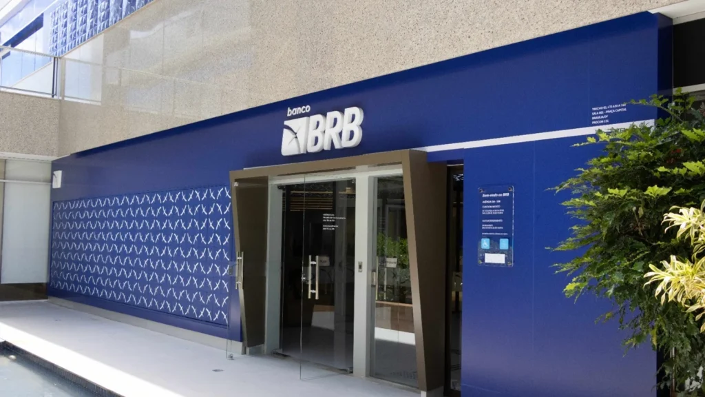 Operação Juro Zero investiga descontos milionários em salários do DF