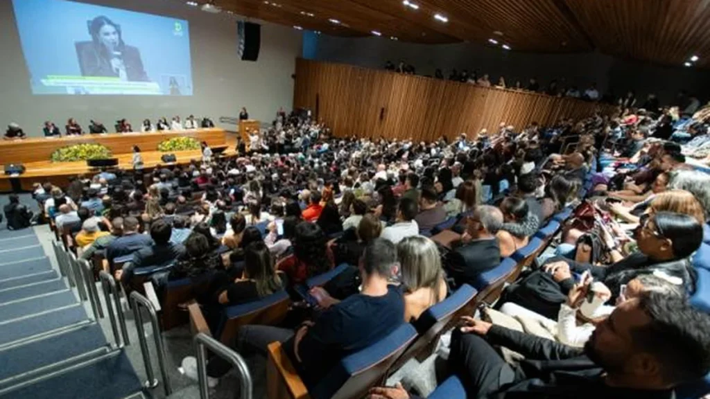 CLDF reconhece 100 profissionais que transformam o setor de eventos no Distrito Federal