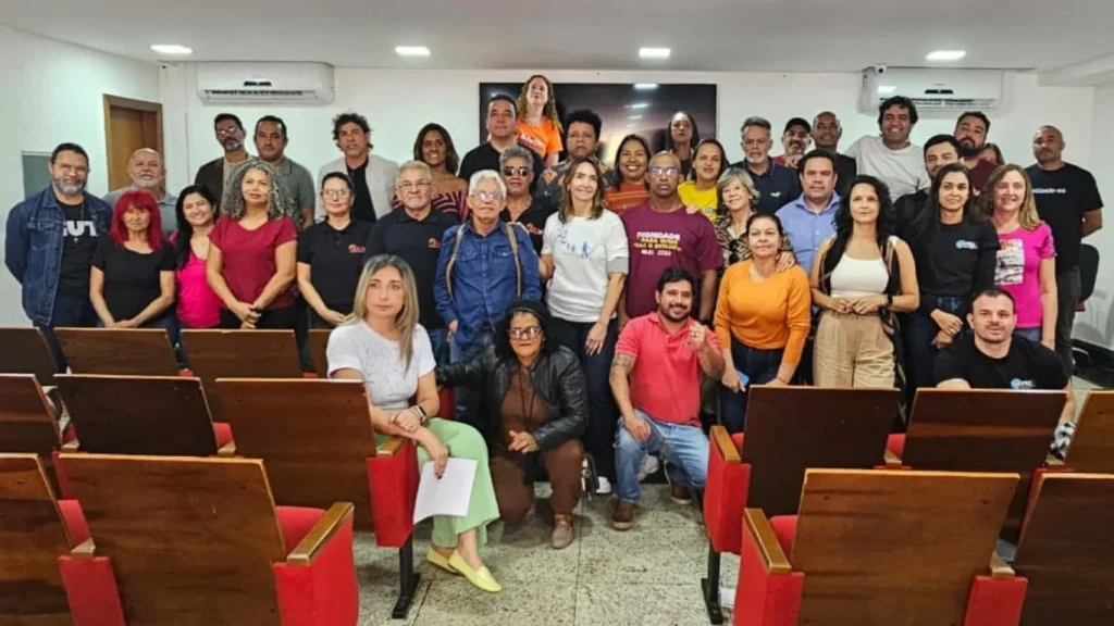 SAE-DF Alerta Sobre Impactos Econômicos e Sociais do Acordo com o BRB no Distrito Federal SAE-DF Alerta Sobre Impactos Econômicos e Sociais do Acordo com o BRB no Distrito Federal