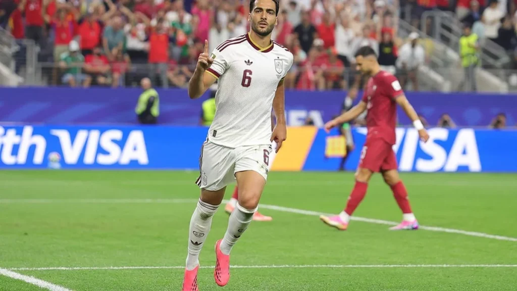 Merino garante vitória da Espanha sobre Portugal nos acréscimos e avança às quartas da Copa Merino garante vitória da Espanha sobre Portugal nos acréscimos e avança às quartas da Copa
