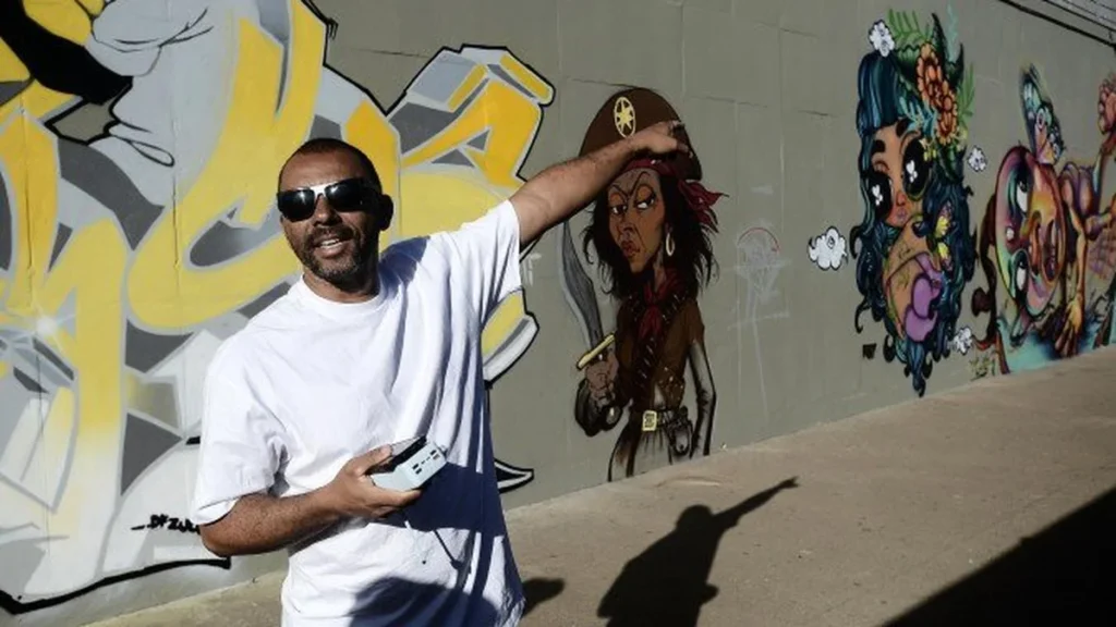 Projeto 1000 Cores em Ceilândia: Cultura Hip-Hop e Arte Urbana Transformam Espaços Públicos Projeto 1000 Cores em Ceilândia: Cultura Hip-Hop e Arte Urbana Transformam Espaços Públicos