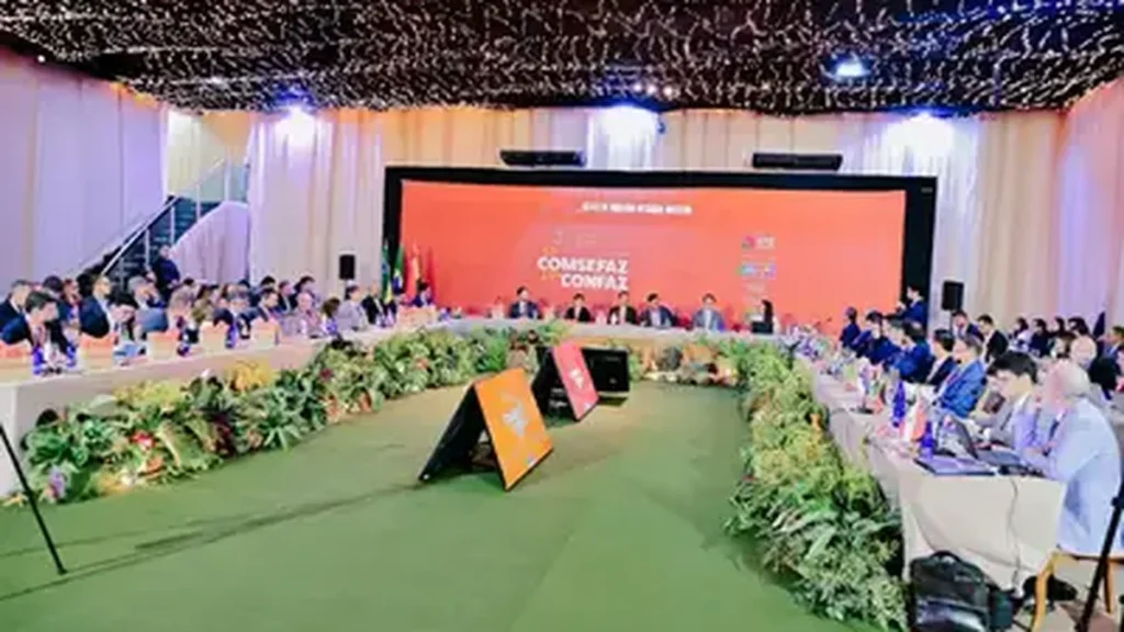 Nova Matriz Tributária: Debates Intensos Marcam Reunião de Secretários de Fazenda em Macapá Nova Matriz Tributária: Debates Intensos Marcam Reunião de Secretários de Fazenda em Macapá