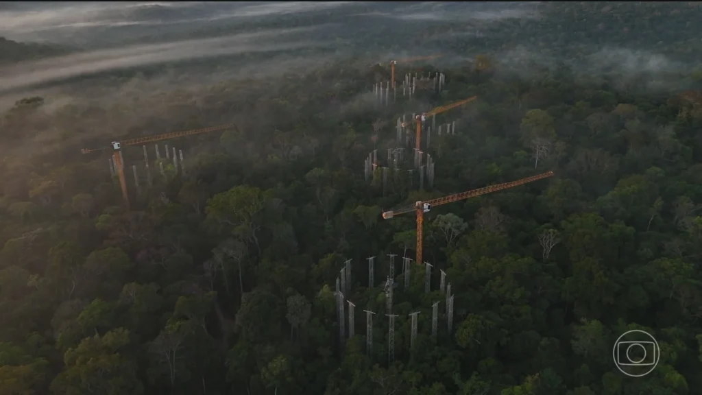 Entenda a Máquina na Amazônia que Simula o Clima Futuro da Floresta Entenda a Máquina na Amazônia que Simula o Clima Futuro da Floresta