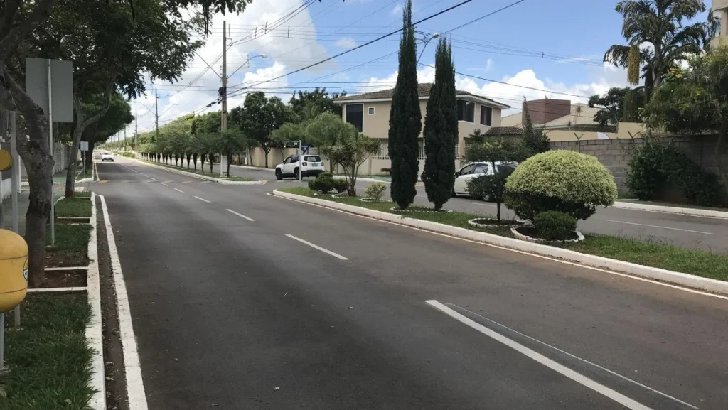 Solar de Brasília: Conheça o Condomínio Onde Bolsonaro Cumpre Prisão Domiciliar Solar de Brasília: Conheça o Condomínio Onde Bolsonaro Cumpre Prisão Domiciliar